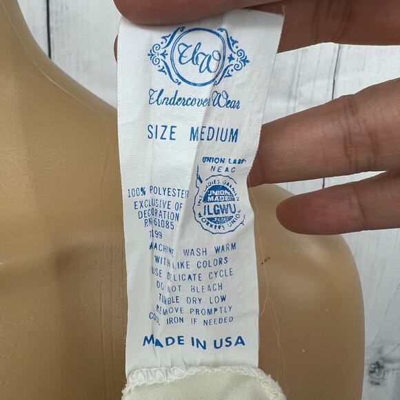 Undercover Wear American VINTAGE 60's Cream Sheer Crop Top Floral SZ Medium - Picture 7 of 7